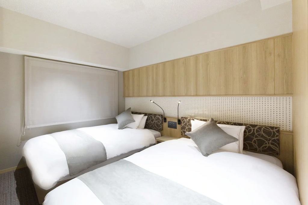 HOTEL HILLARYS Shinsaibashi