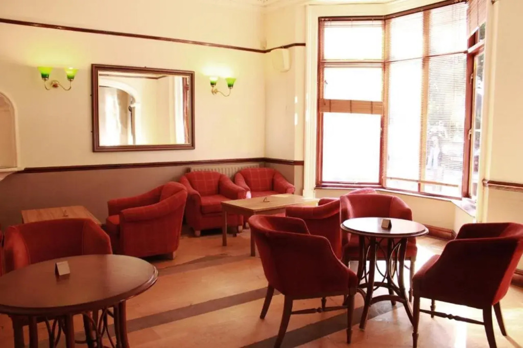 OYO Blaby Westfield Hotel