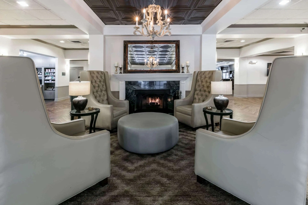 Richmond Inn & Suites-baton Rouge