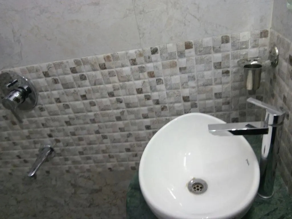 FabHotel Deepak Residency