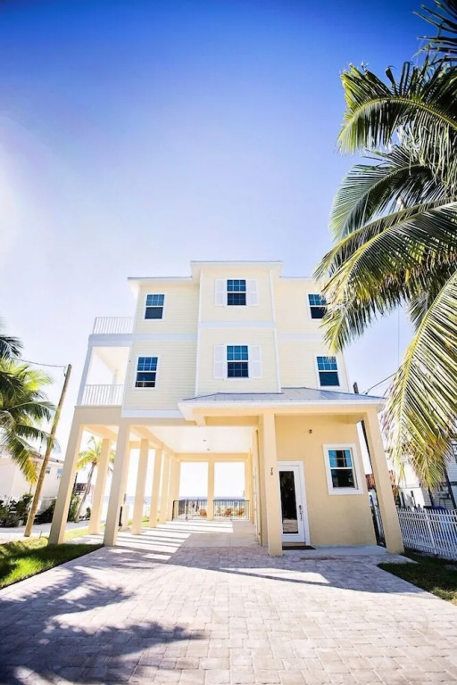 White Sugar Sands