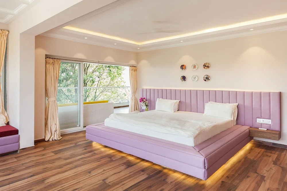 Red Door Villa by Shiloh Stays Igatpuri