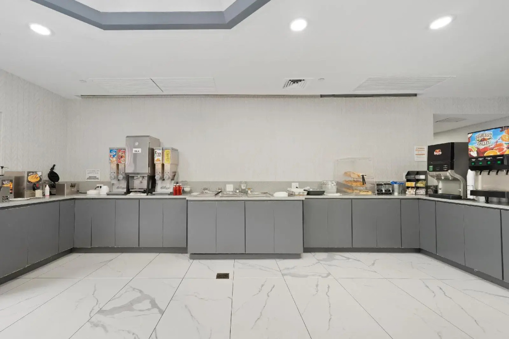 Chicago Club Inn & Suite