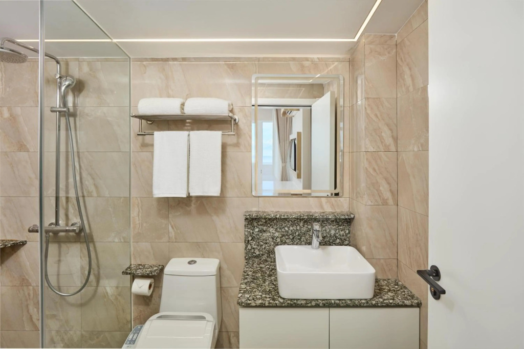 LIME Resort Bohol, a member of Radisson Individuals Premier