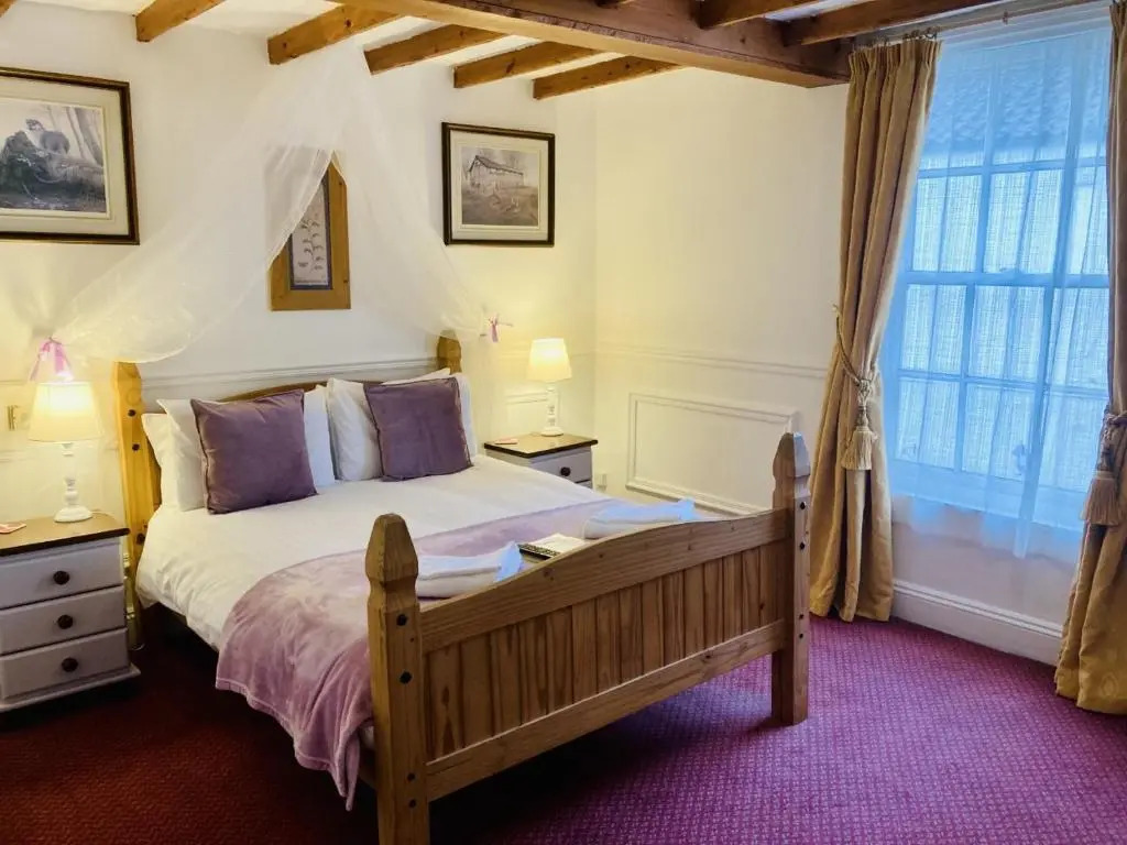 The Bull Hotel