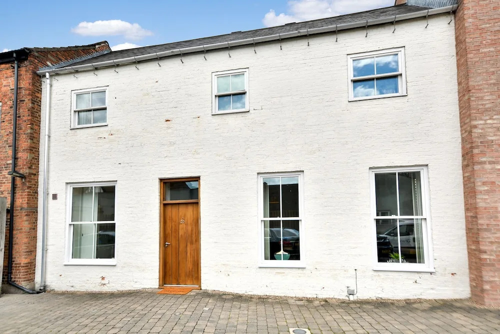 Cathedral Mews Townhouse