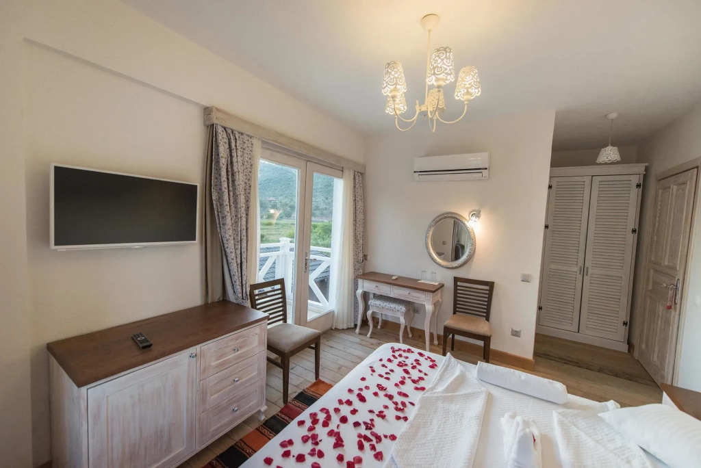 Orino Suites
