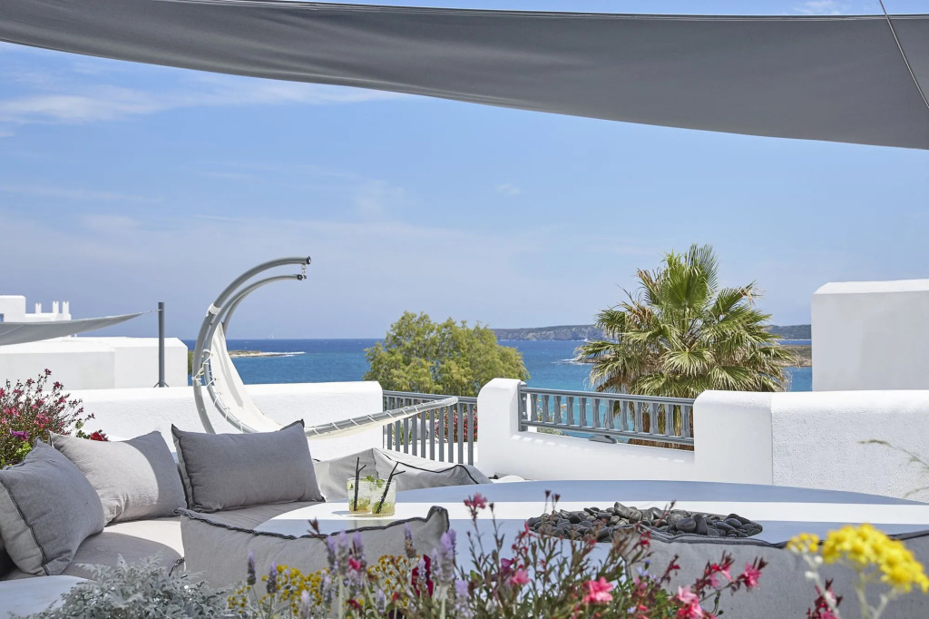 Parian Boutique Hotel