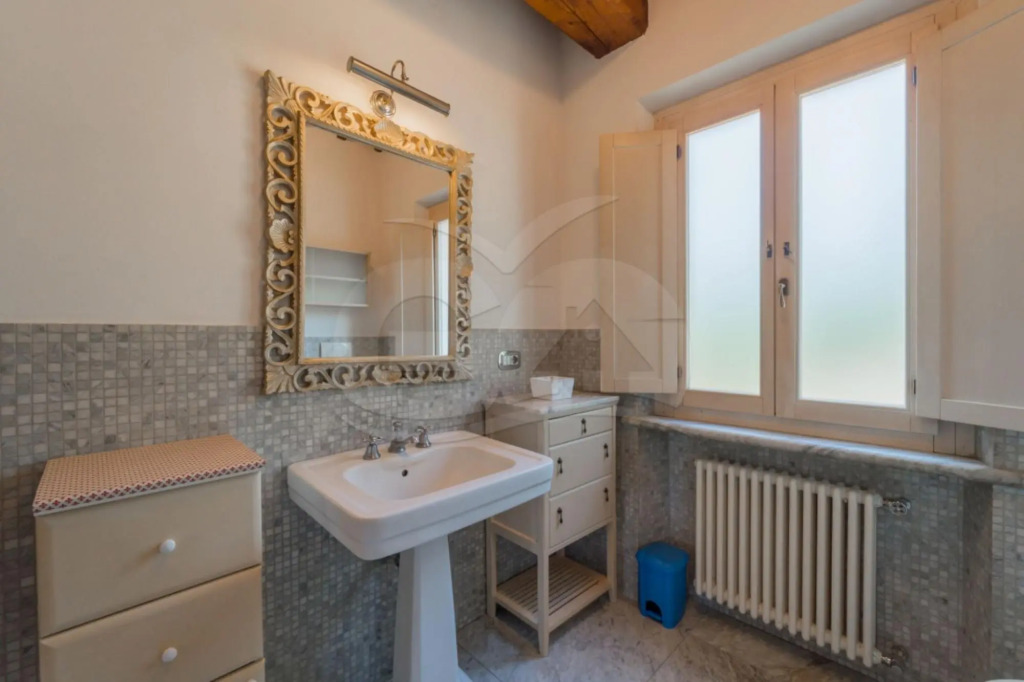 Elegant Villa Ivana 7/8 bed immersed in a green garden 600 meters from Reale beach-VILLA IVANA