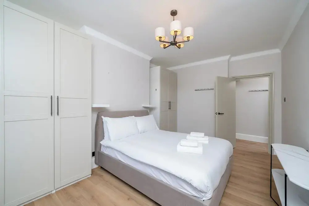 Brand new flats next to Oxford Street