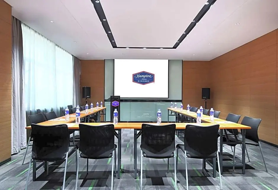 Hampton Cangzhou Haifeng Avenue