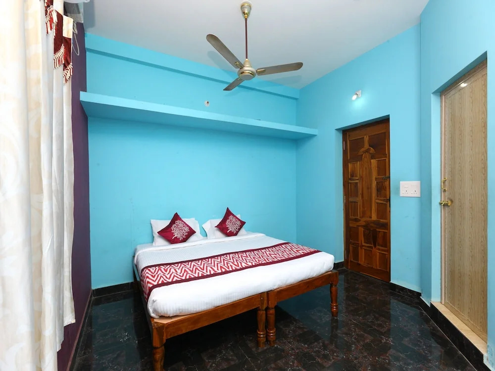 OYO 10095 Home Green View 3BHK Aurovile Beach