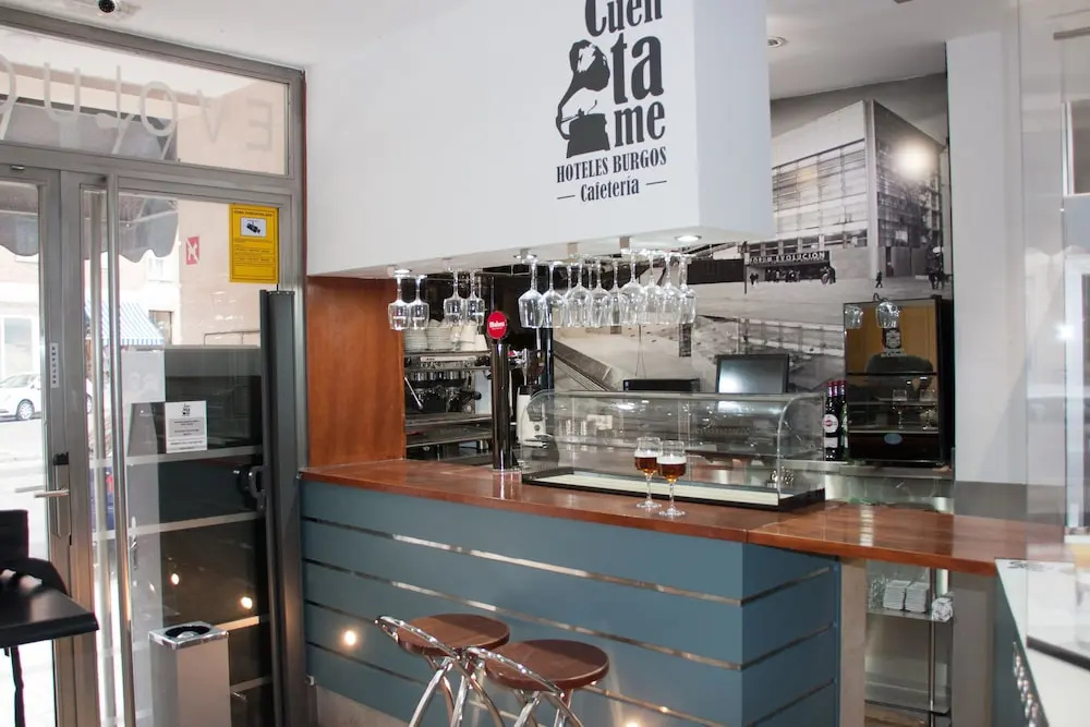 Hostal Cuéntame Evolución Auto Check in