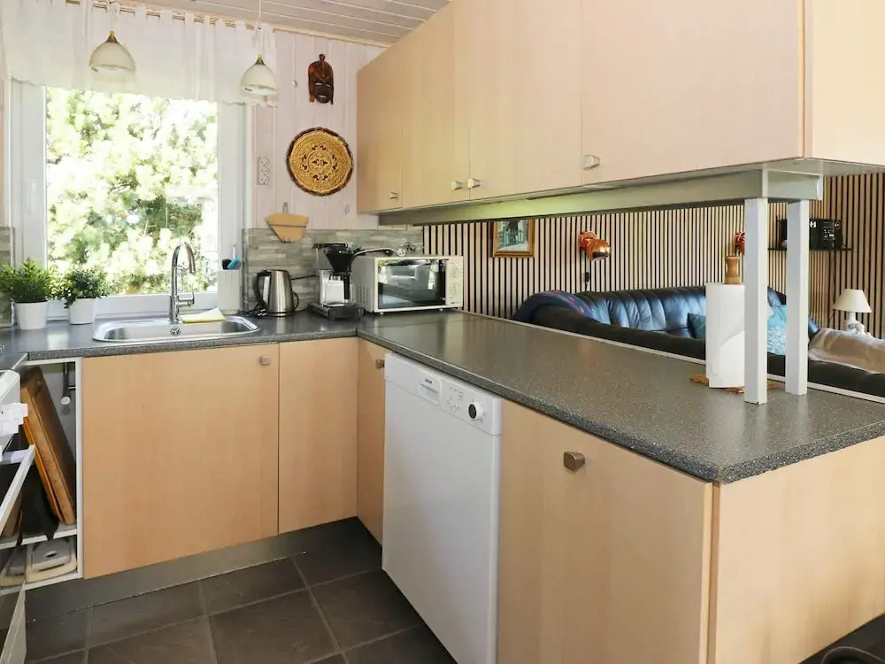 6 person holiday home in Hadsund