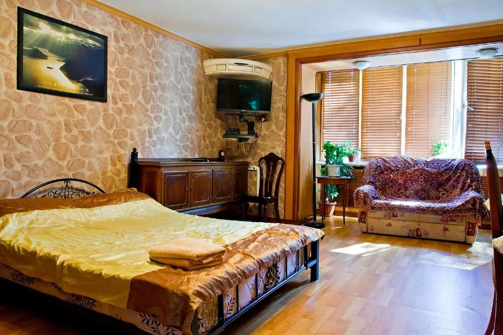 Lessor Centre Apartments
