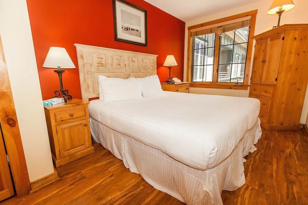 Dakota Lodge #8520 - 2 Br Condo