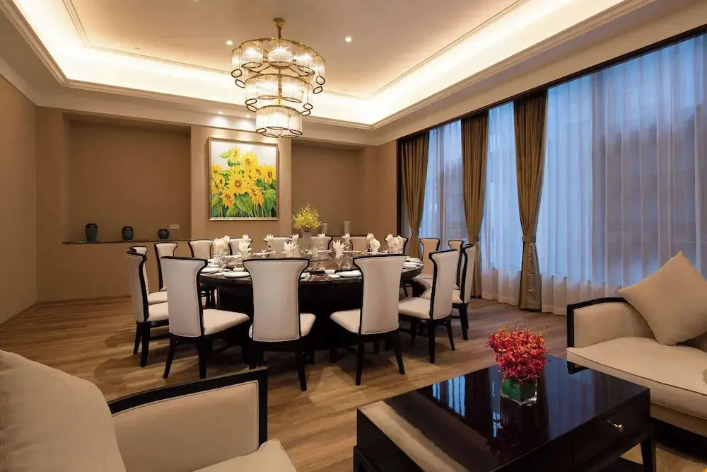 Ramada Plaza Wyndham Wenzhou Cangnan