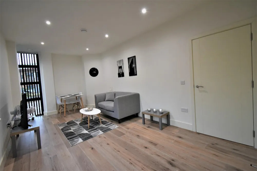 London Heathrow Q3 Serviced Apartments