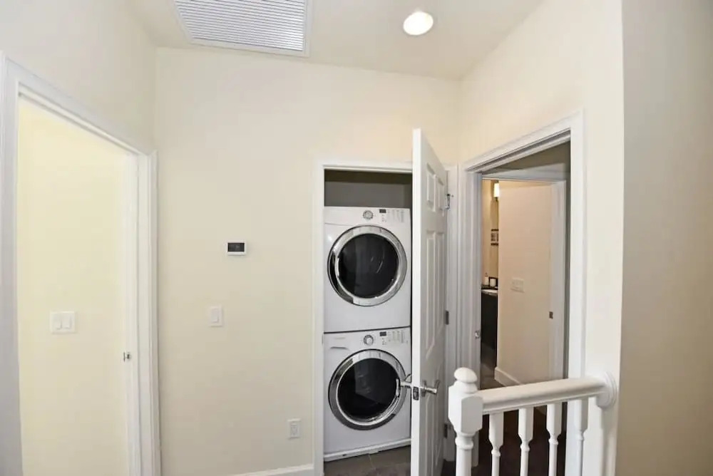 1517 Silvercreek House 3 Bedroom by Florida Star