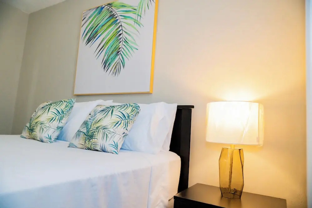 Palm Spring Inn
