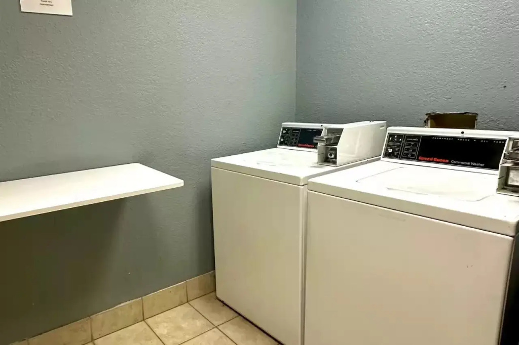 Suburban Studios Orlando - Ocoee-Winter Garden