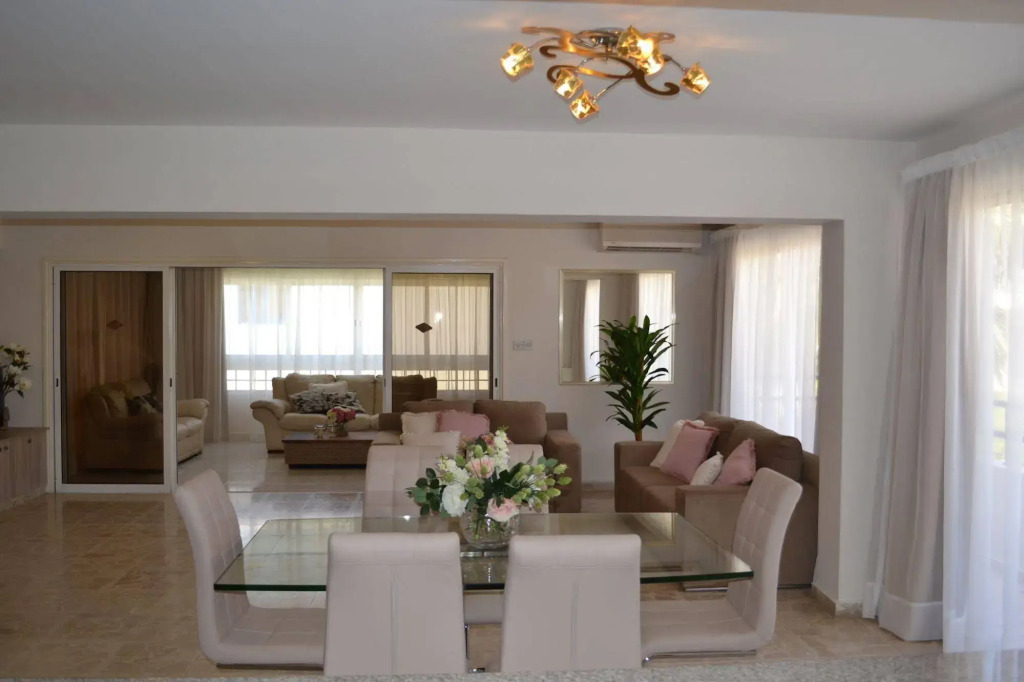 Marianna Hotel Apartments