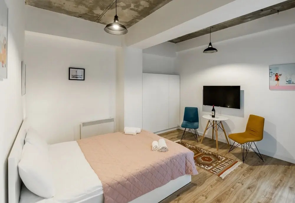 Ninoshvili Apartments by Picnic