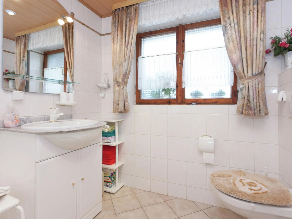 Quiet Couples Apartment