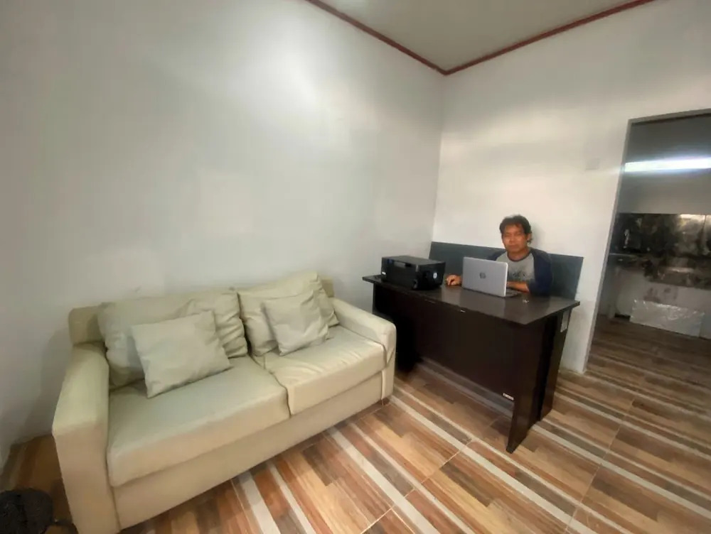EXPRESS O 92147 Nia Residence