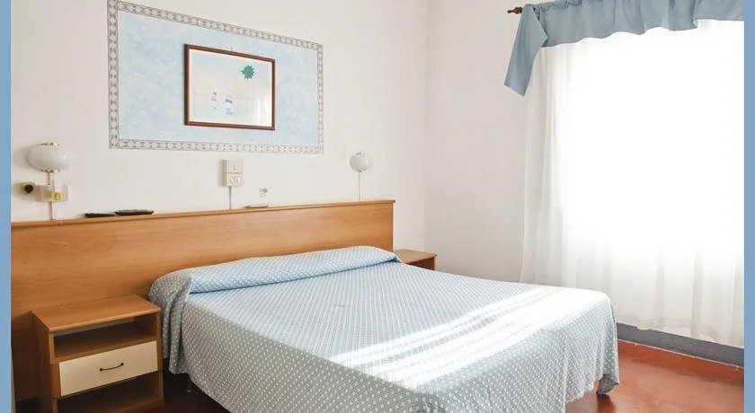 Hotel Eros
