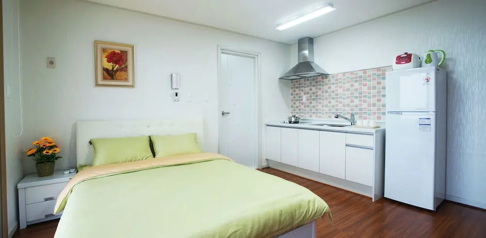Jeju J Pension