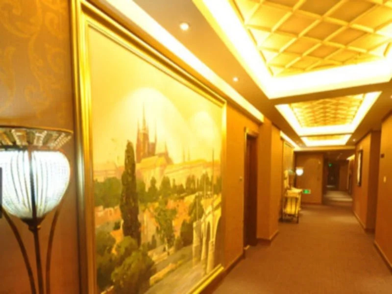 Luoyang Bohemia Hotel