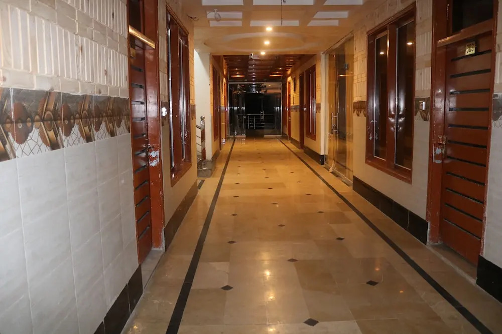 Hotel Malamjabba Palace by Khan Familia Travels