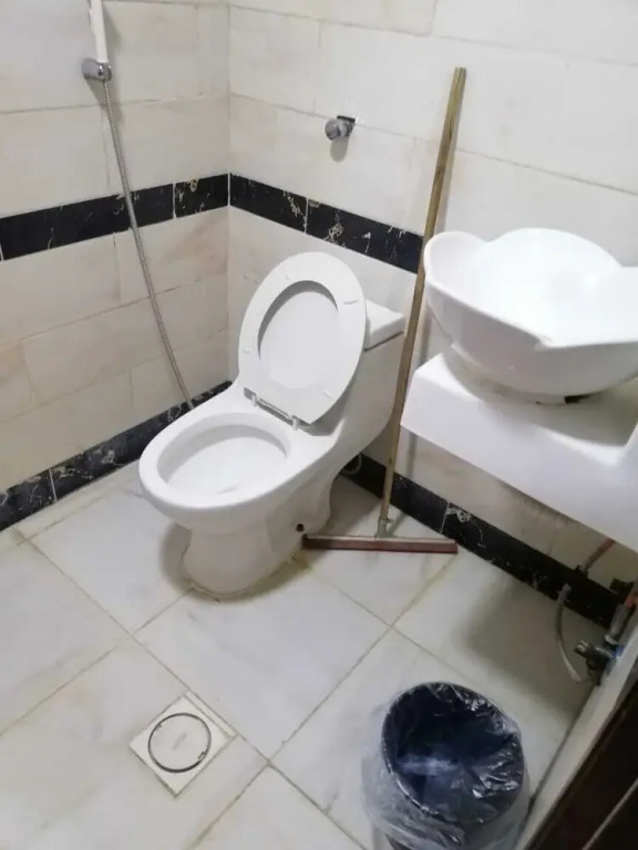 OYO 491 Rosa Plaza Hotel