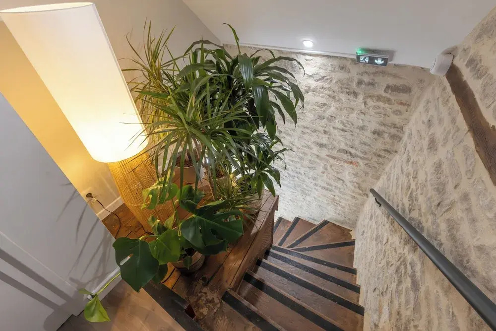 hôtel les vents danges PARKING privé
