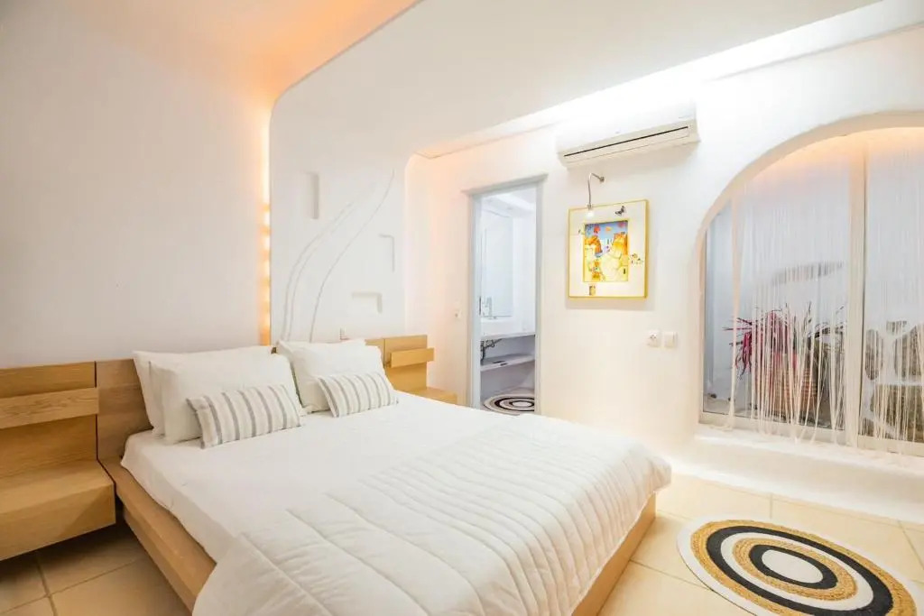 Charming villa in Platis Gialos with private pool