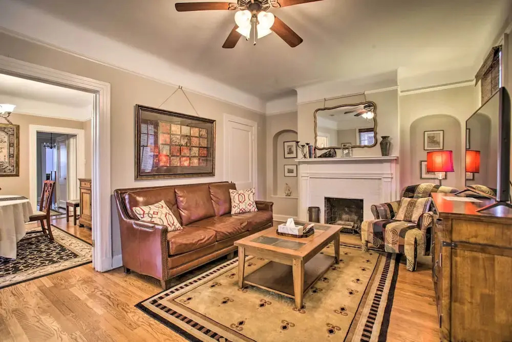Soul & Style! Duplex Near French Quarter w/ Porch