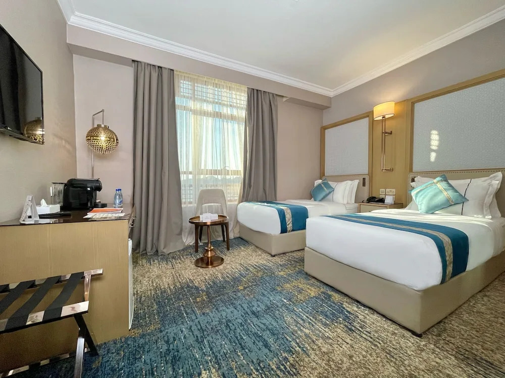 Waqf Othman Bin Affan Hotel