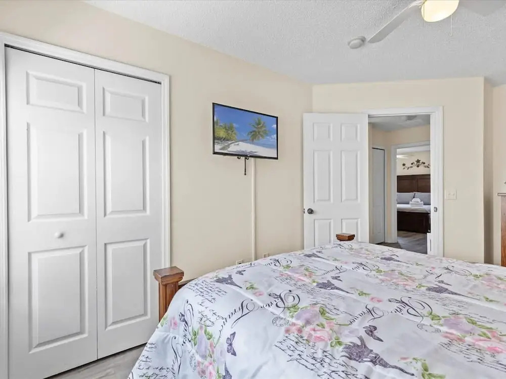 4bd Villa Near Epic Universe and Disney with private Pool townhouse