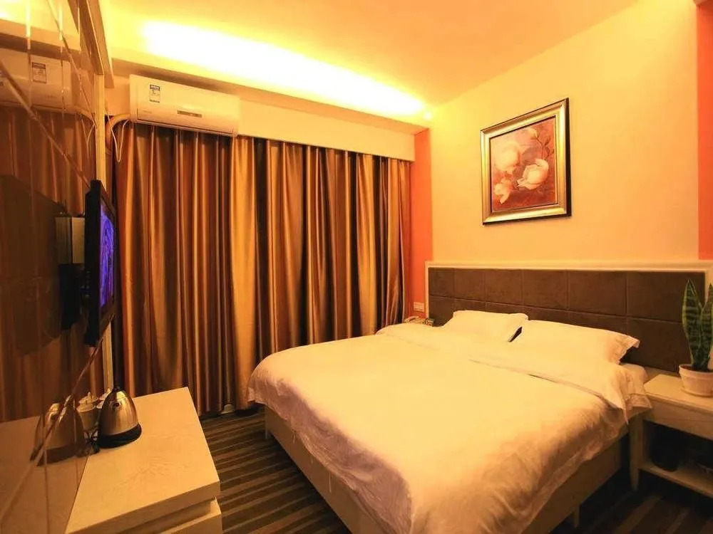 Perfect Season Hotel