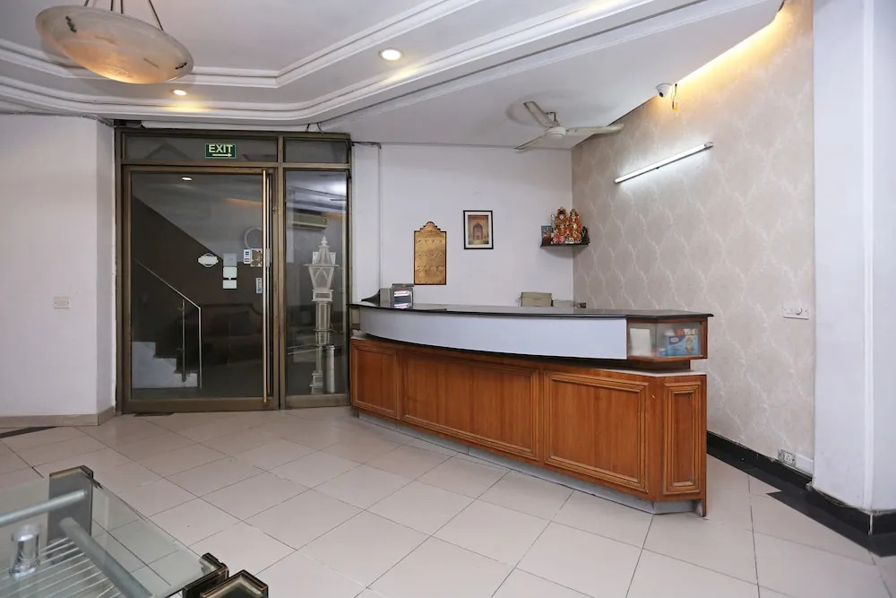 Fabhotel Sunrise Villa