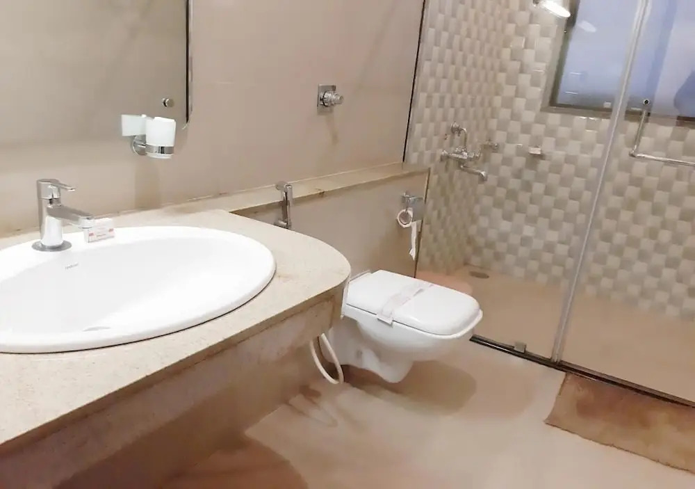 Hotel Adarsha Palace