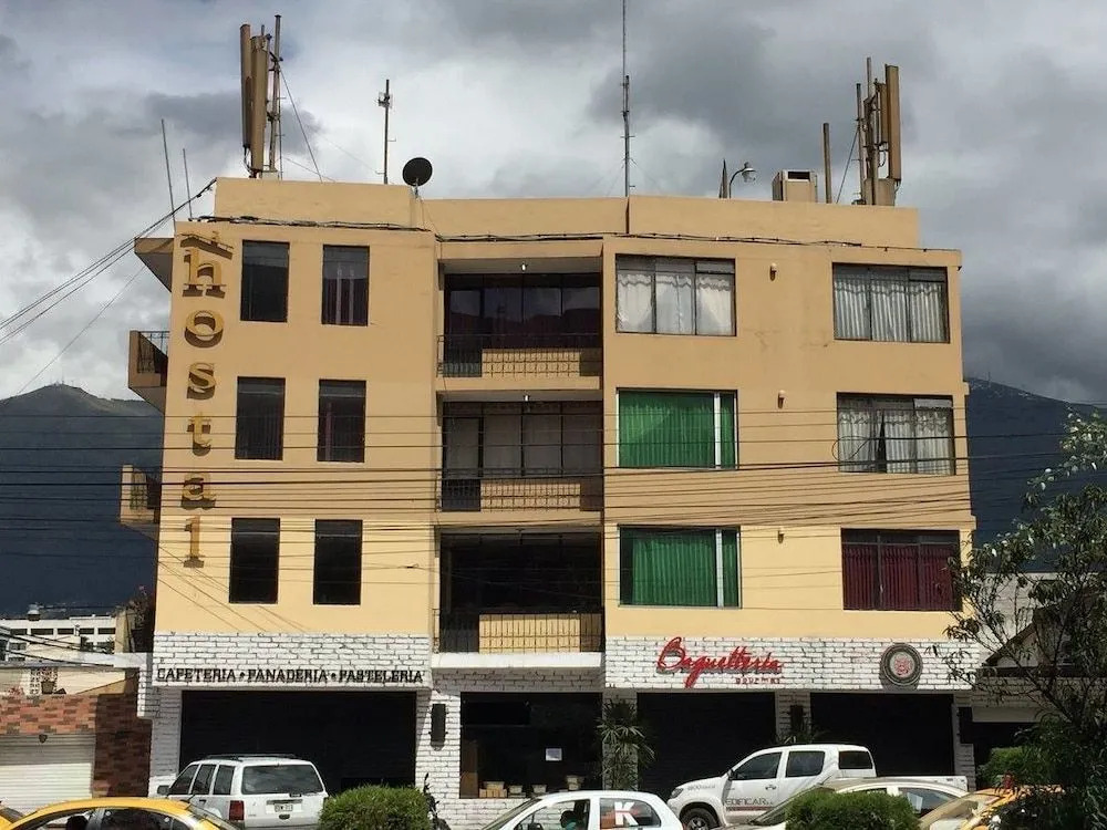 Hostal El Jardin Latino