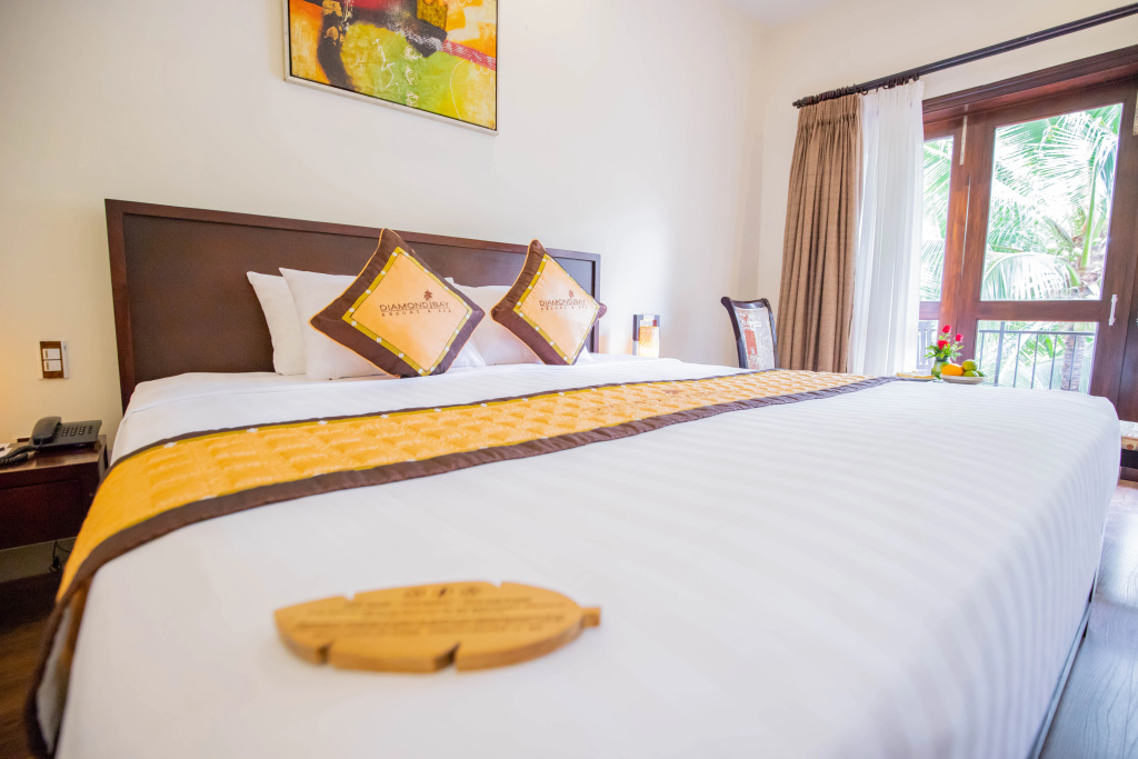 Diamond Bay Resort & Spa