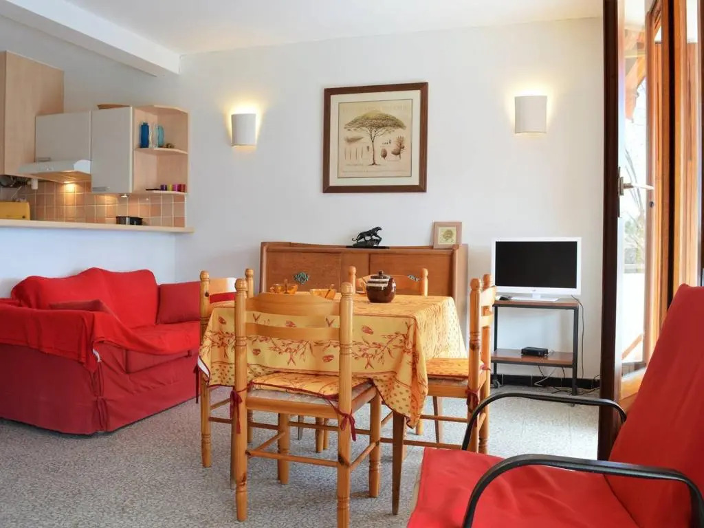 Appartement Le Lavandou, 2 pièces, 4 personnes - FR-1-251-258
