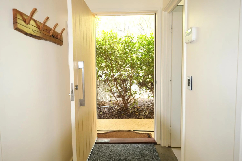 Moriarty Studio - perfect couples retreat