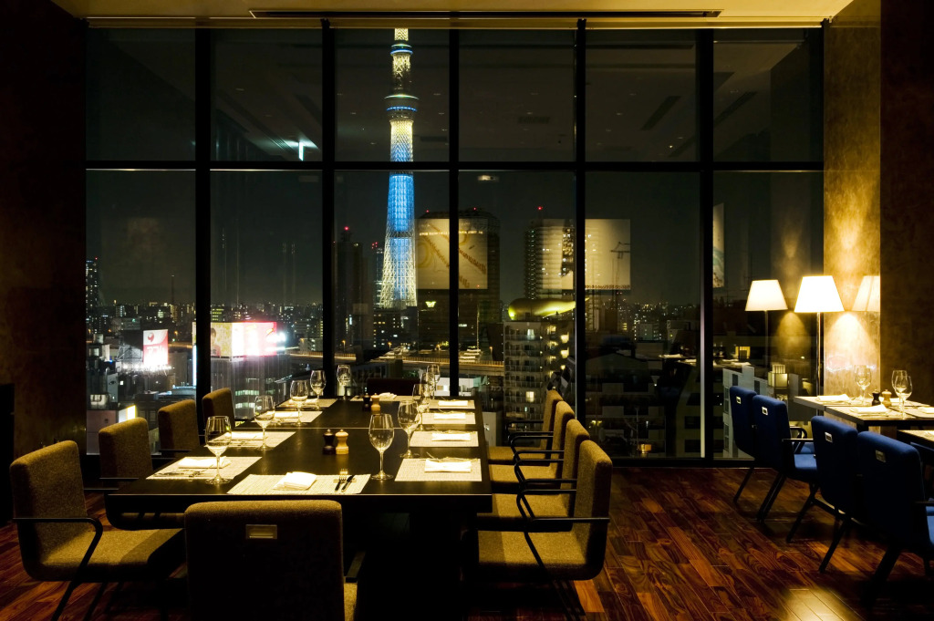 The Gate Hotel Kaminarimon by Hulic