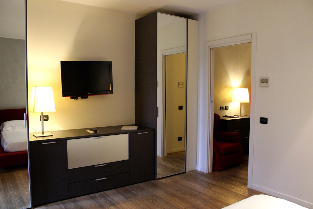 Joia Hotel & Luxury Apartments RTA