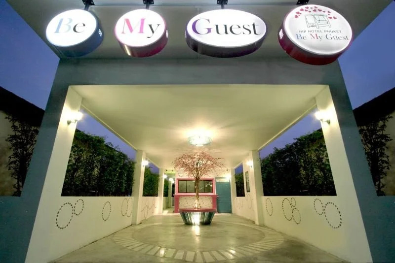 Be My Guest Hip Hotel