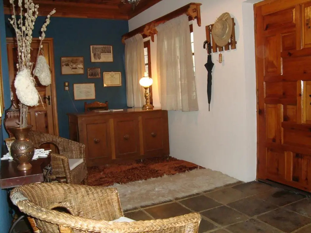 Frixos House
